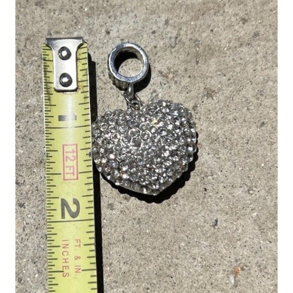 Vintage Silver tone Clear Crystals Rhinestones Solid Puffy Heart Charm Pendant - Picture 5 of 14
